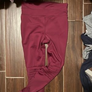 Magenta free people leggings with detailing